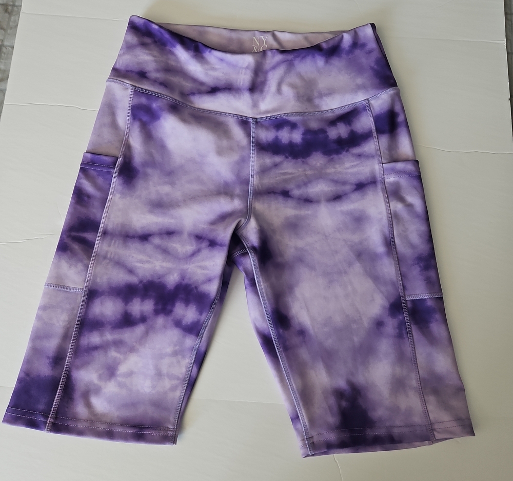 New York & Company Lavender Tie-Dye Bike Shorts